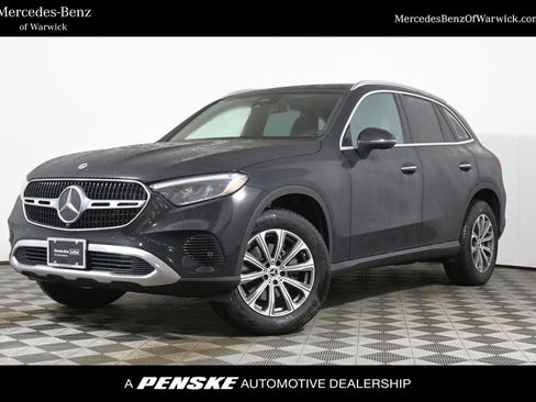 Used 2026 Mercedes-Benz GLC 300 4MATIC image 1