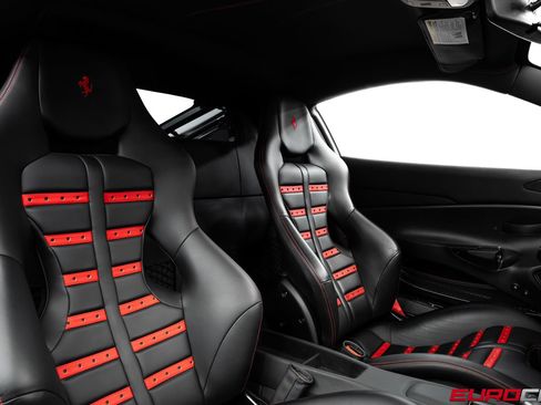 Used 2019 Ferrari 488 Pista Coupe RWD image 43