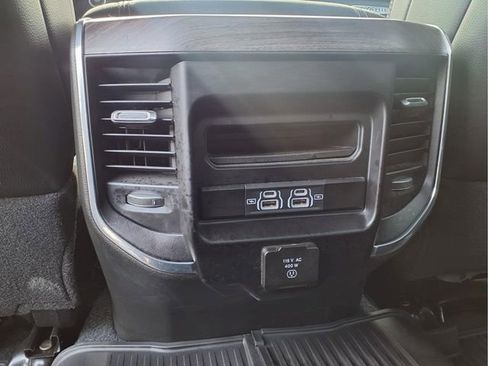 Used 2025 RAM 2500 Laramie w/ Night Edition AWD/4WD image 10