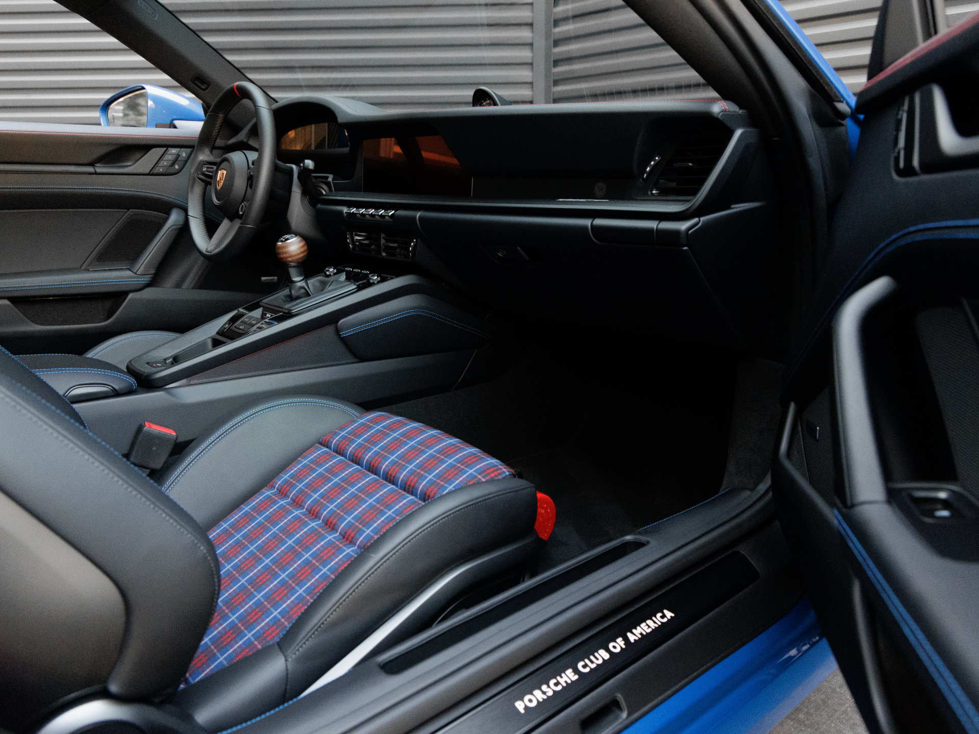 Used 2026 Porsche 911 Carrera T RWD image 42