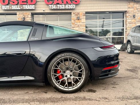 Used 2021 Porsche 911 Targa 4S w/ Premium Package AWD/4WD image 10