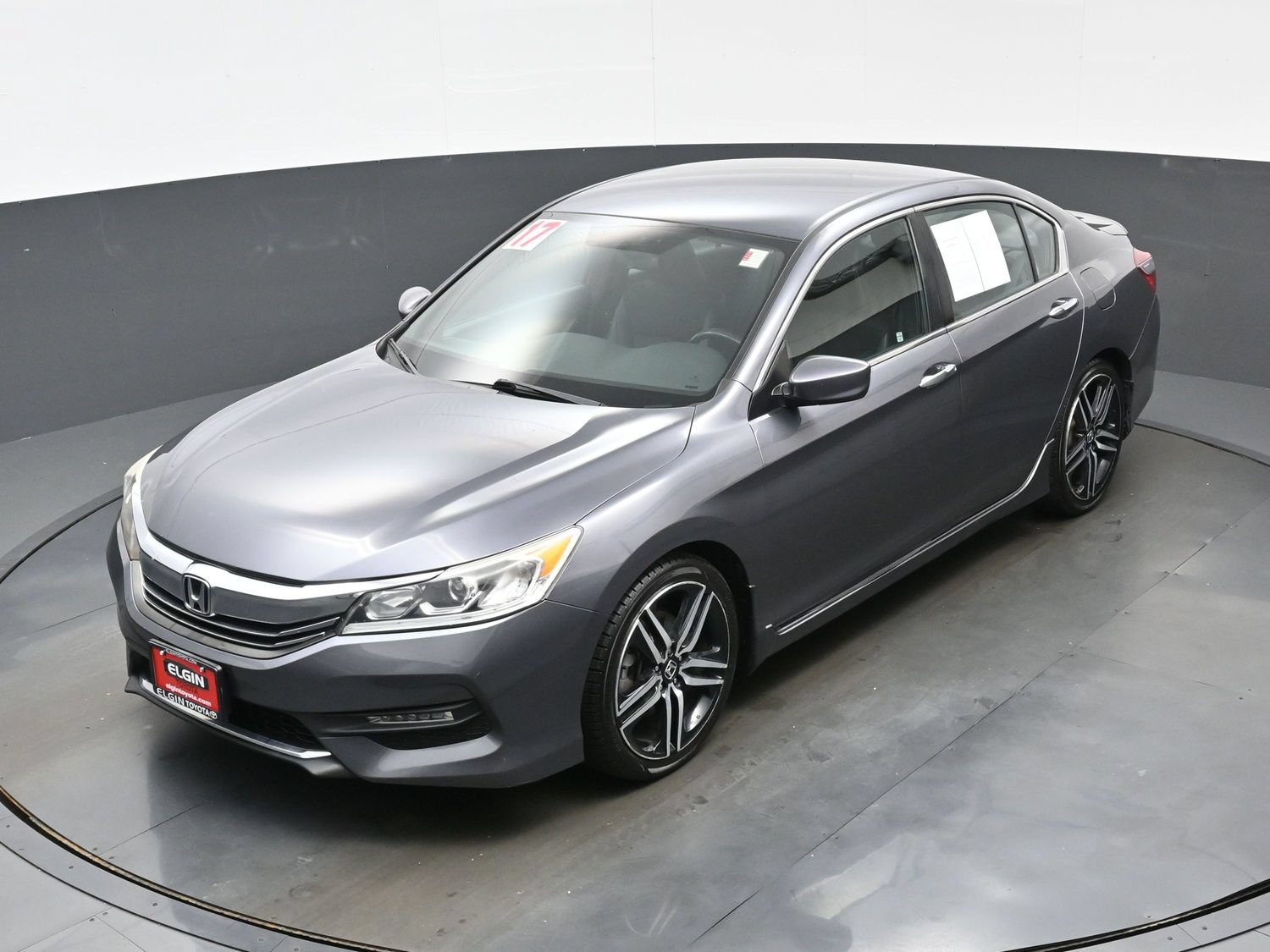 Used 2017 Honda Accord Sport image 37