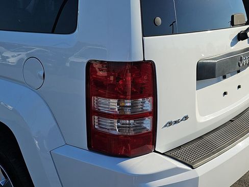 Used 2012 Jeep Liberty Sport w/ Popular Equipment Group image 36