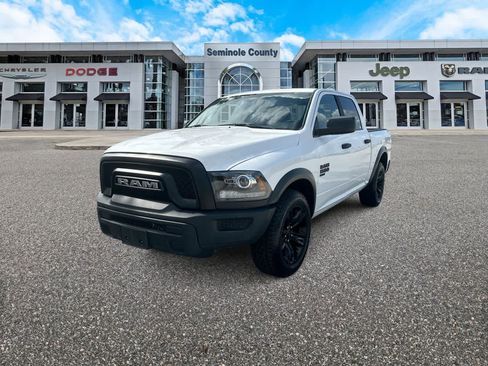 Certified 2024 RAM 1500 Warlock RWD image 4