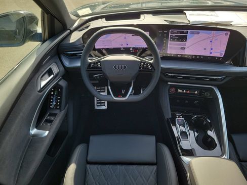 New 2026 Audi SQ5 Premium Plus AWD/4WD image 21
