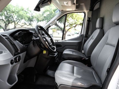 Used 2019 Ford Transit 350 148 Medium Roof RWD image 3