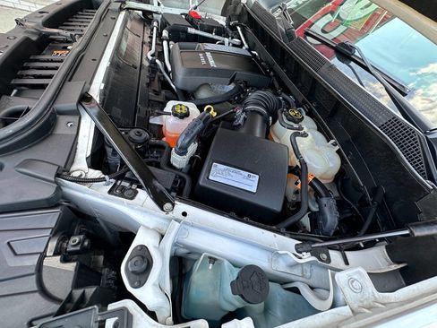 Used 2021 Chevrolet Silverado 1500 High Country w/ Technology Package image 36