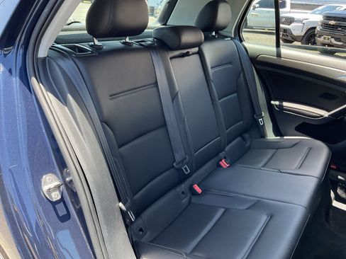 Used 2017 Volkswagen Golf SE FWD image 20