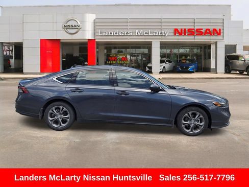 Used 2024 Honda Accord EX image 2