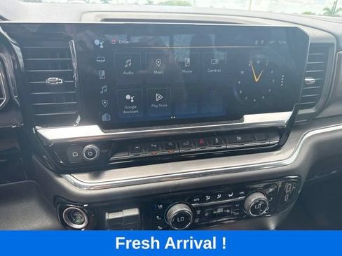 Used 2024 Chevrolet Silverado 1500 High Country w/ Technology Package RWD image 6