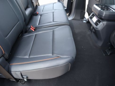 New 2025 Ford F150 Lariat w/ Equipment Group 501A Mid image 16