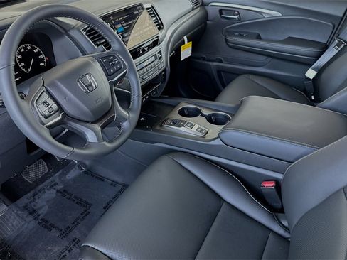 New 2025 Honda Ridgeline RTL image 10