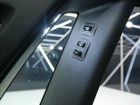 Used 2023 Rolls-Royce Phantom Sedan w/ The Phantom Package image 78