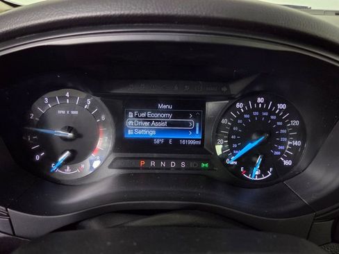 Used 2018 Ford Fusion SE image 19