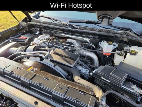 Used 2024 GMC Sierra 2500 Denali w/ Denali Reserve Package image 17