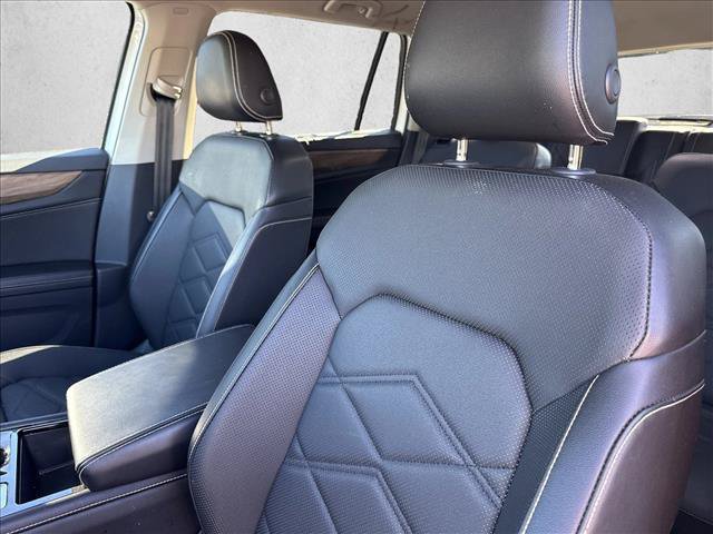 Used 2024 Volkswagen Atlas SE FWD image 15