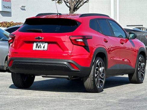 New 2026 Chevrolet Trax RS w/ Driver Confidence Package image 4