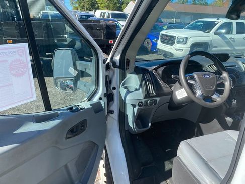 Used 2018 Ford Transit 350 156 DRW image 8