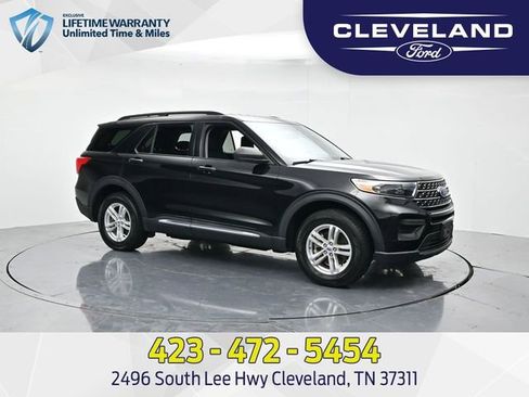 Used 2022 Ford Explorer XLT w/ Class IV Trailer Tow Package image 1