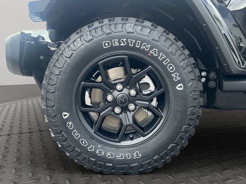 New 2026 Jeep Gladiator Sport AWD/4WD image 23