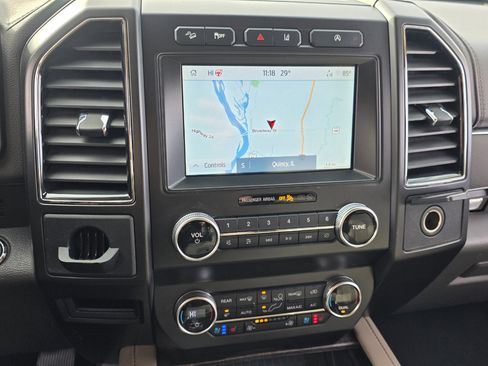 Used 2020 Ford Expedition Limited w/ Equipment Group 301A image 4