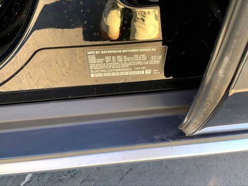 Used 2023 BMW X5 xDrive40i w/ Climate Comfort Package image 33