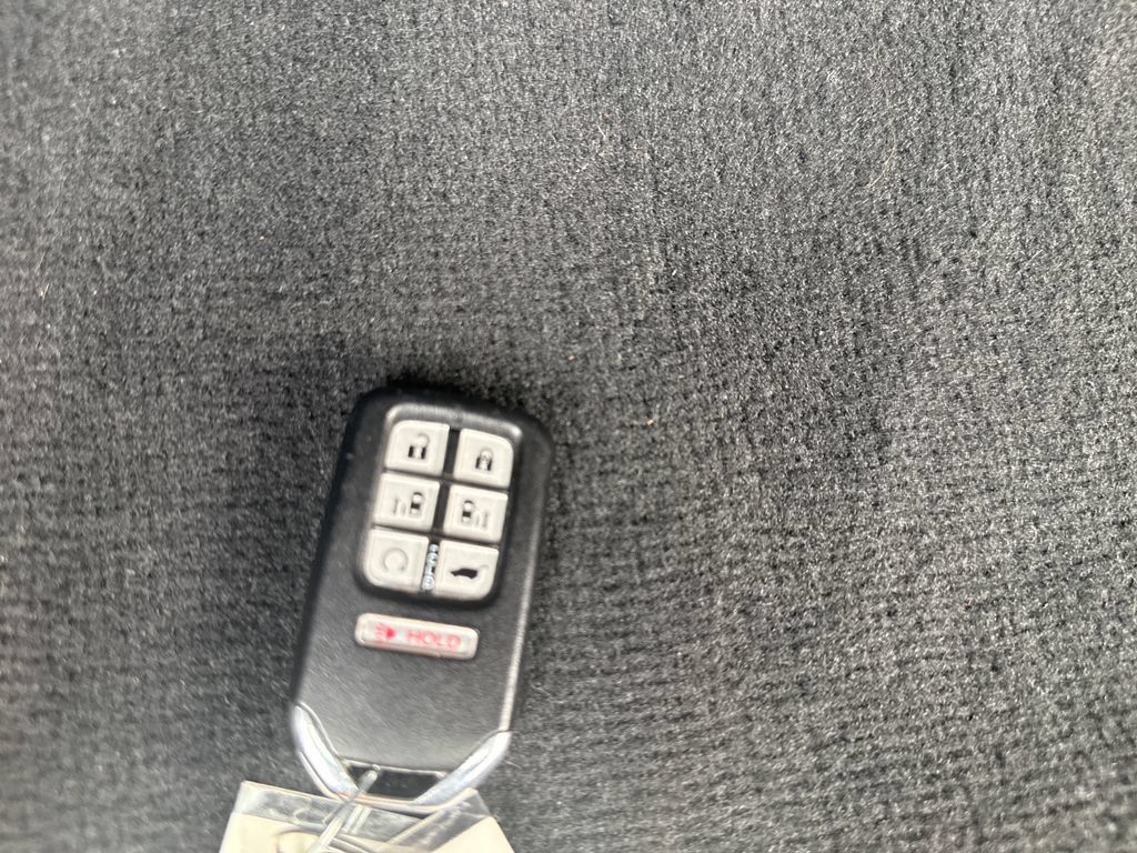 Used 2023 Honda Odyssey Touring image 44