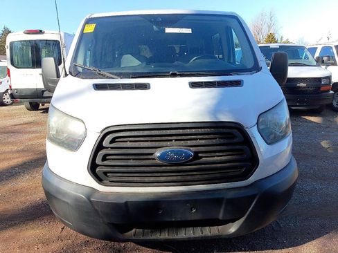 Used 2015 Ford Transit 150 XL image 4