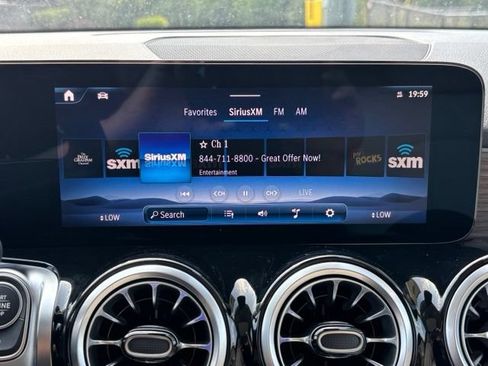 New 2026 Mercedes-Benz GLB 250 4MATIC image 27
