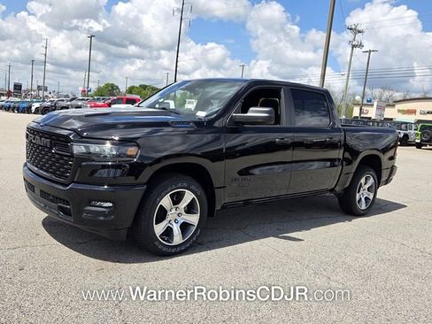New 2026 RAM 1500 Express image 3