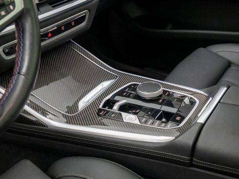 Certified 2024 BMW X7 M60i w/ Climate Comfort Package image 12