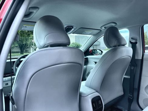 Used 2024 Hyundai Kona SEL w/ Convenience Package FWD image 23