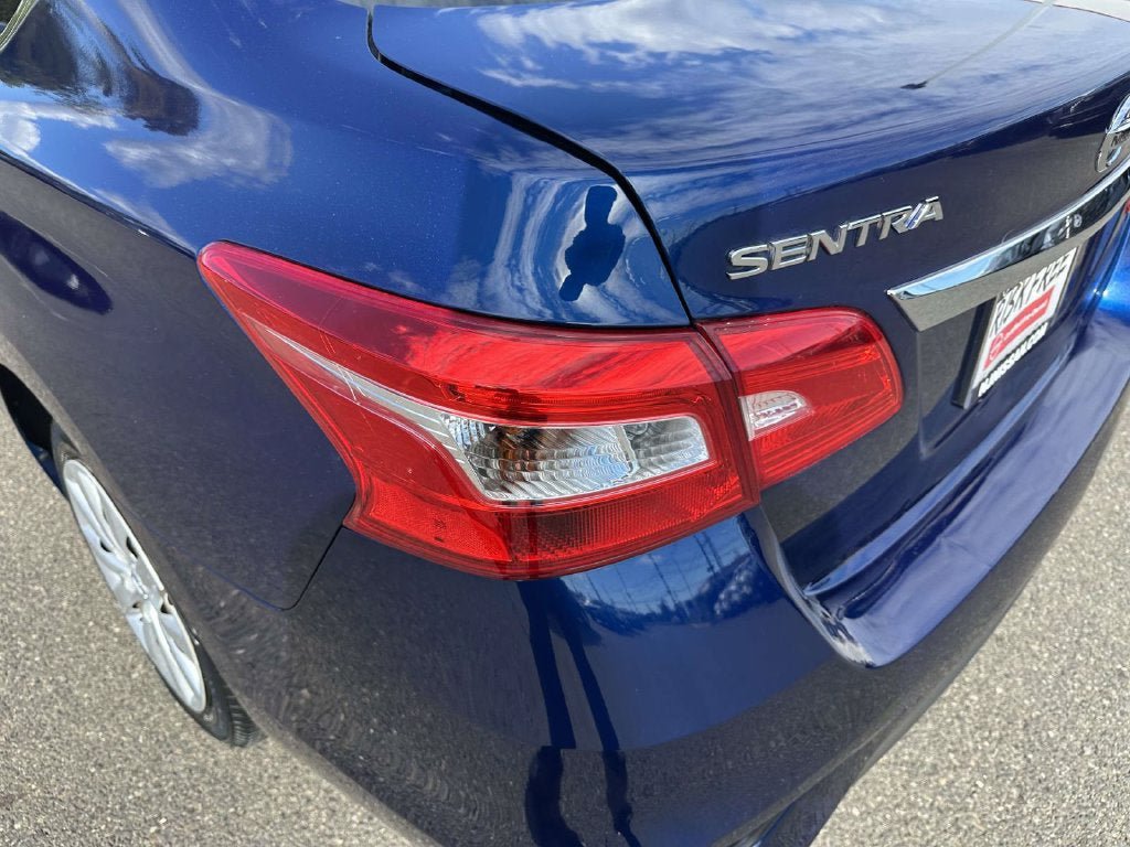 Used 2019 Nissan Sentra S FWD image 9