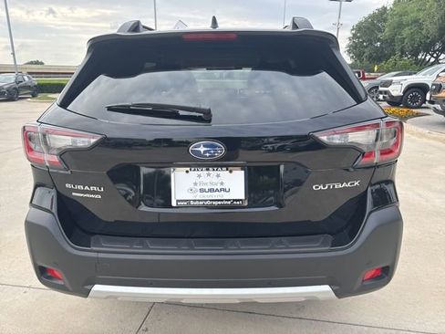 Used 2025 Subaru Outback Limited image 4