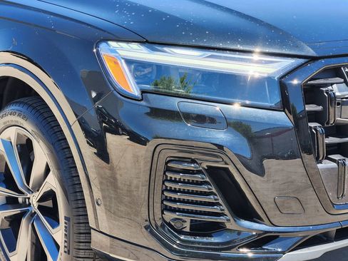 New 2025 Audi Q7 3.0T Premium Plus image 9