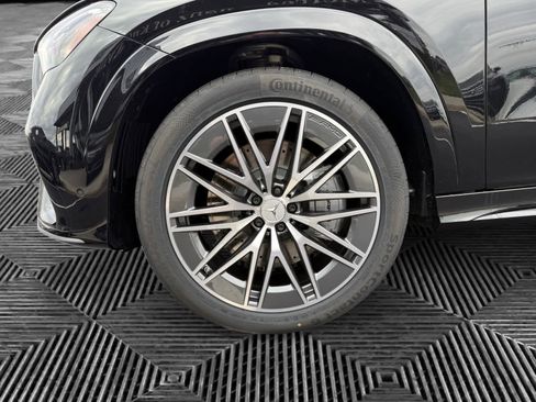 New 2026 Mercedes-Benz GLE 53 AMG 4MATIC Coupe image 9