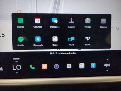 Used 2016 Tesla Model S 90D image 23