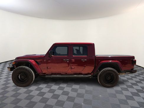 Used 2021 Jeep Gladiator Rubicon AWD/4WD image 2