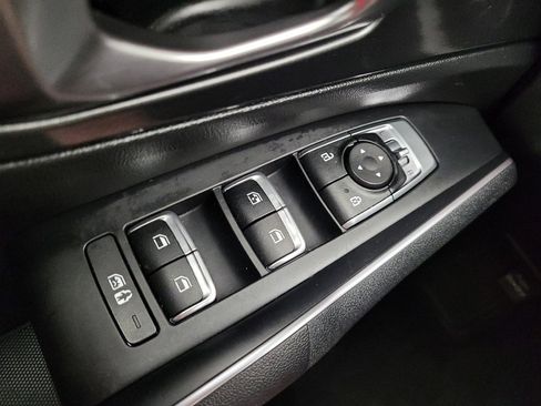 Used 2023 Kia Sorento LX FWD image 27