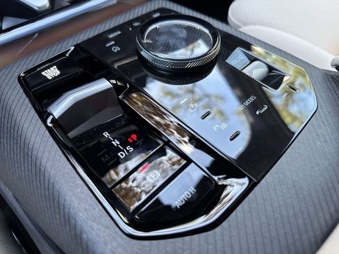 New 2026 BMW X3 xDrive30 w/ Premium Package image 24