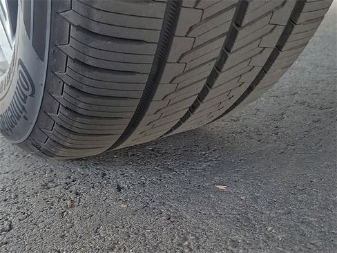 Certified 2022 Hyundai Tucson Limited w/ Cargo Package image 32