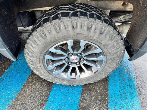 Used 2020 GMC Sierra 1500 AT4 w/ Technology Package image 40