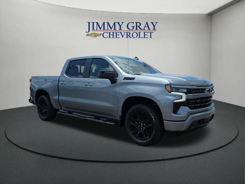 New 2026 Chevrolet Silverado 1500 RST w/ Dark Appearance Package AWD/4WD image 7