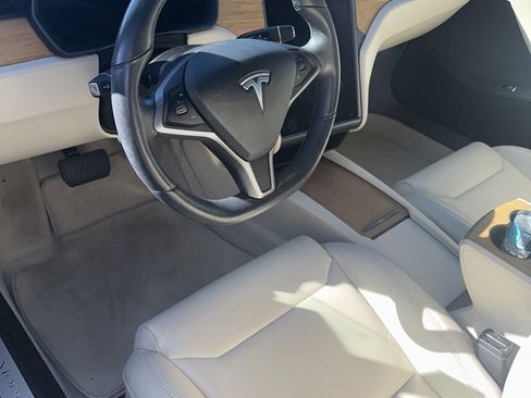 Used 2019 Tesla Model S P100D image 7