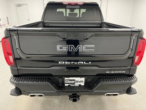 Used 2023 GMC Sierra 1500 Denali Ultimate AWD/4WD image 9