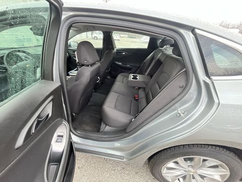 Used 2024 Chevrolet Malibu LT FWD image 22
