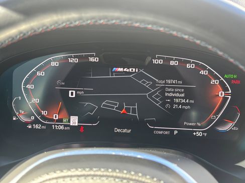 Used 2023 BMW X4 M40i image 11