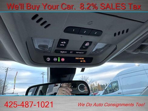 Used 2024 GMC Terrain Denali w/ Denali Premium Package image 21