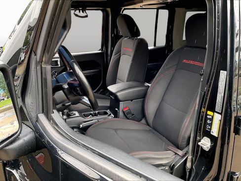 Used 2021 Jeep Wrangler Unlimited Rubicon AWD/4WD image 8