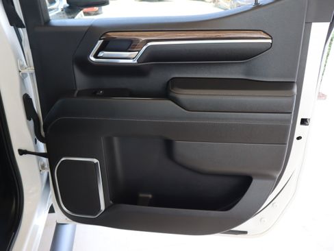 Certified 2023 Chevrolet Silverado 1500 RST w/ Rally Edition image 34